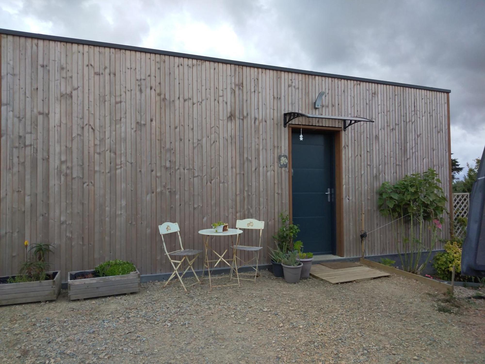 Cottage Chaleureux Locquirec Exterior photo
